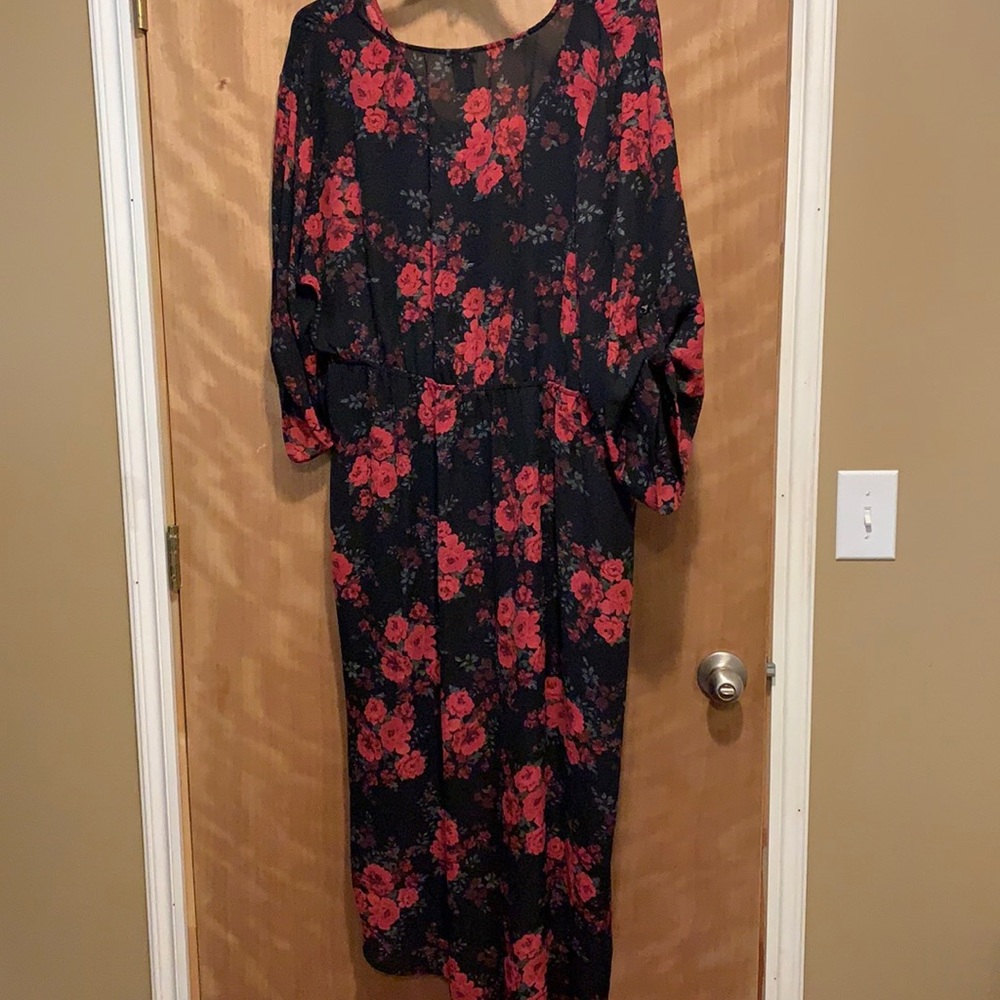 Torrid Hi-Lo Surplice top sz 3 - Picture 7 of 10